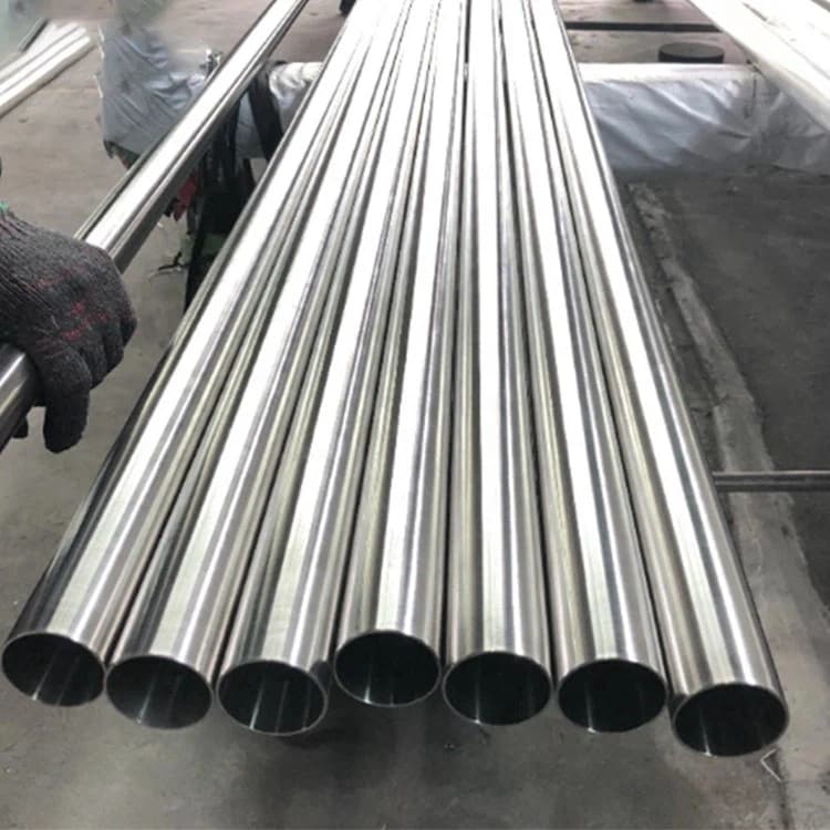 راهنمای کامل لوله فولاد آلیاژی: ASTM A335 از P5 تا P92