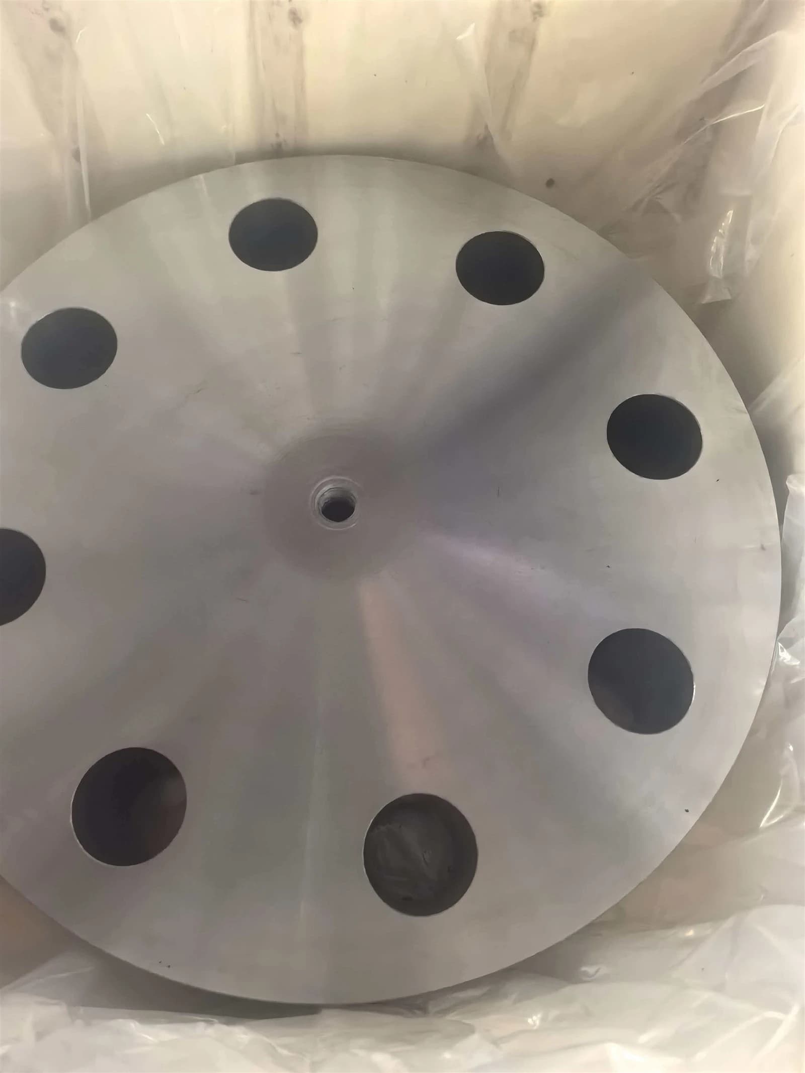 فلنج فشار قوی کاهنده 6 اینچ 2500LB A350 LF2 سری RTJ (1/2 اینچ) به مکزیک ارسال شد